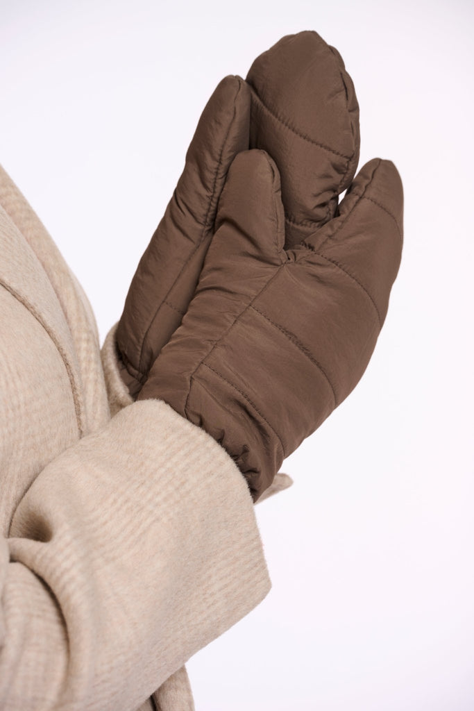 Daha Mitts, Dark Toffee (OS) | Rino & Pelle Rino & Pelle - Ambiente Gifts, Decor & Design