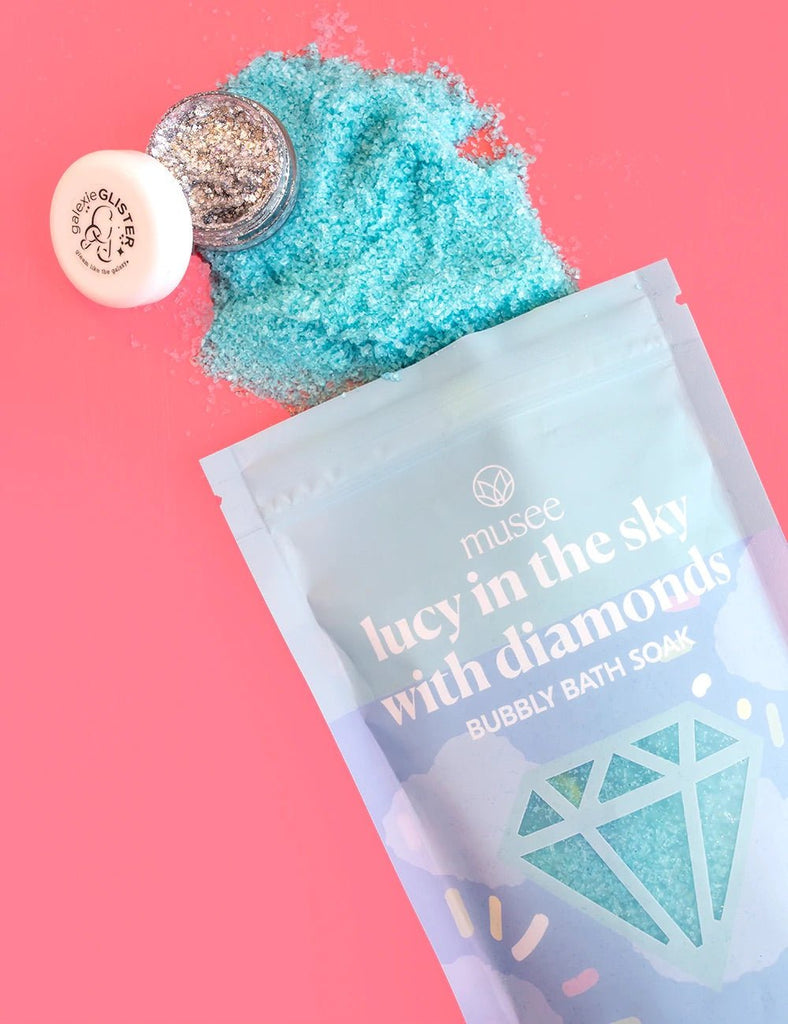 LUCY IN THE SKY WITH DIAMONDS | BATH BUBBLY BATH SOAK | MUSEE Musee - Ambiente Gifts, Decor & Design